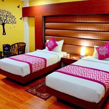 Geetika Galaxy Hotel Kanpur Dış mekan fotoğraf